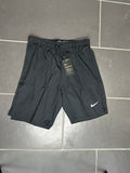 Short N noir