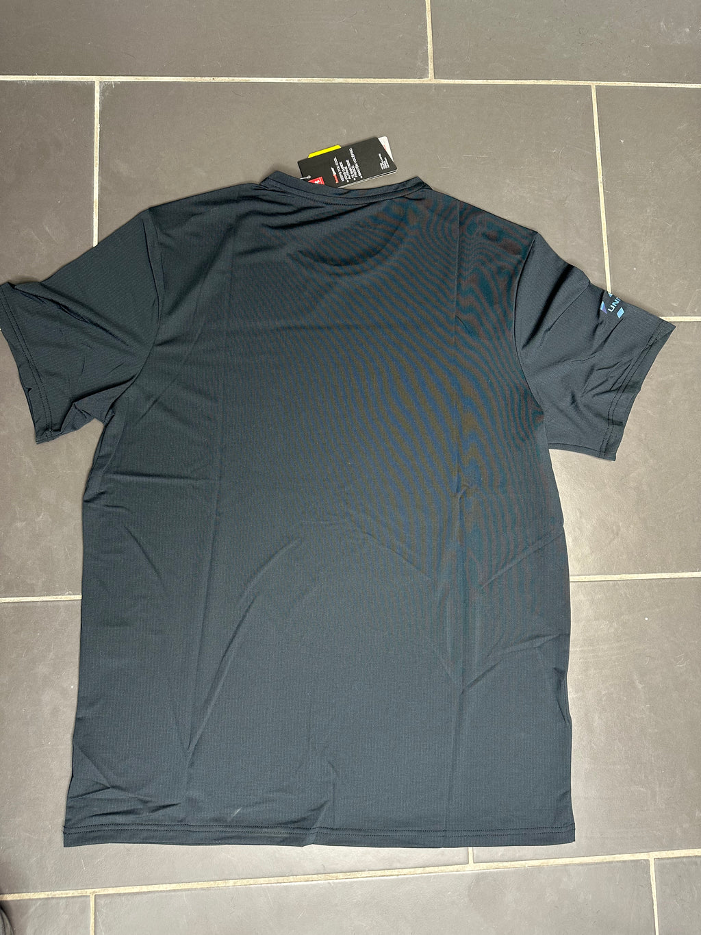 T-shirt Under noir